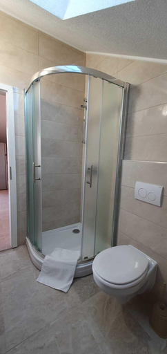 Bathroom 3, Apartments and Rooms Zvjezdana, Hvar