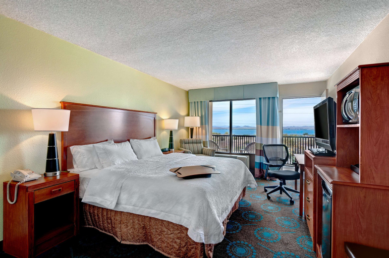 Bedroom 3, Hampton Inn Lake Havasu City, Mohave
