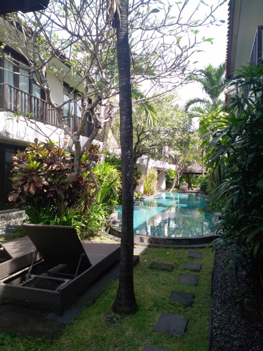 Swimming Pool 19