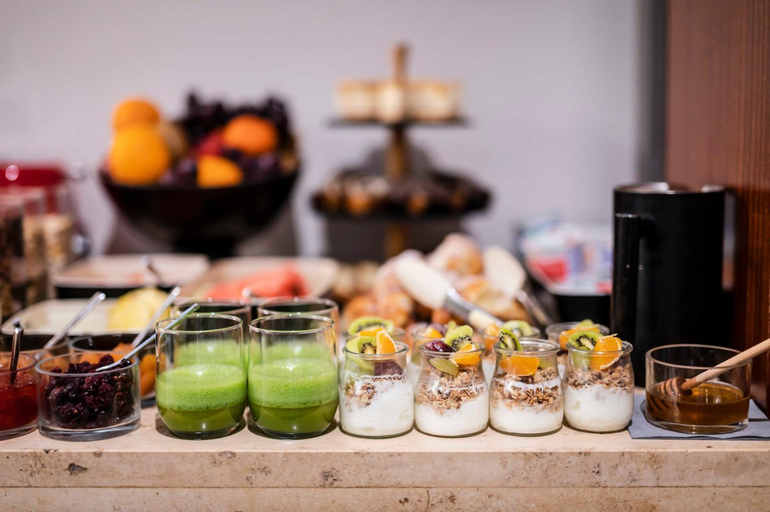 Food & Drinks 4, Hotel H12****, Kraków City