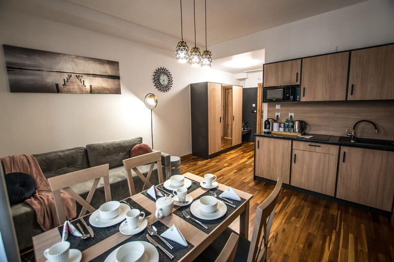 Others 4, Hotel Sukcesor, Zamość