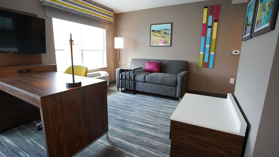 Others 4, Hampton Inn & Suites St. Clairsville, Belmont