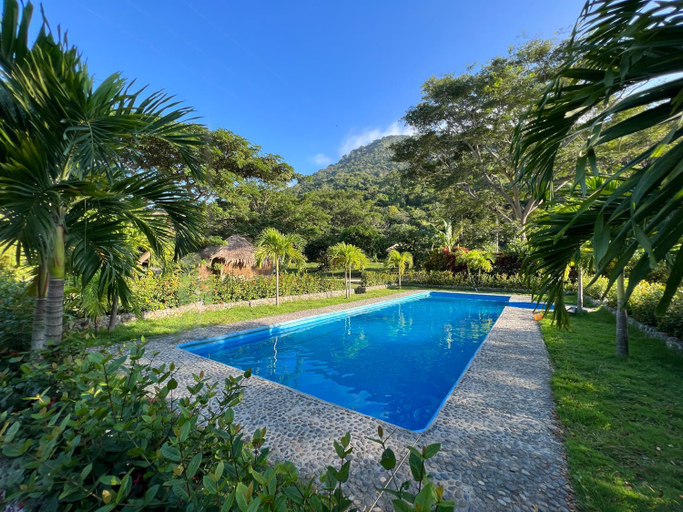 Sport & Beauty 5, Tayrona Cachaco River Ecohostal, Santa Marta (Dist. Esp.)