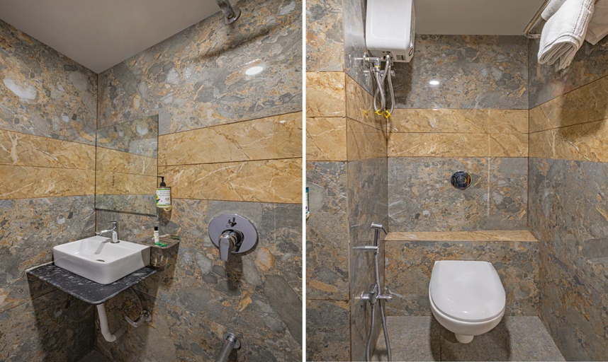 Bathroom 4, Treebo Prince Plaza, Ahmadabad