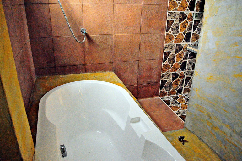 Bathroom 3