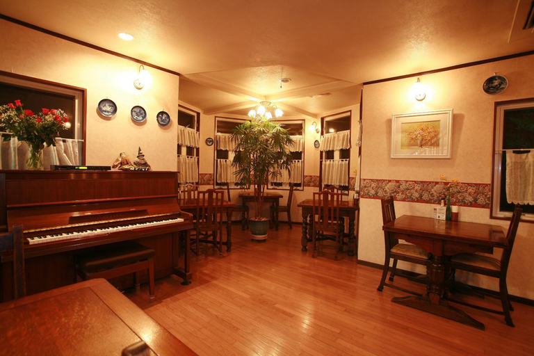 Food & Drinks 4, Scotch Court, Nasu