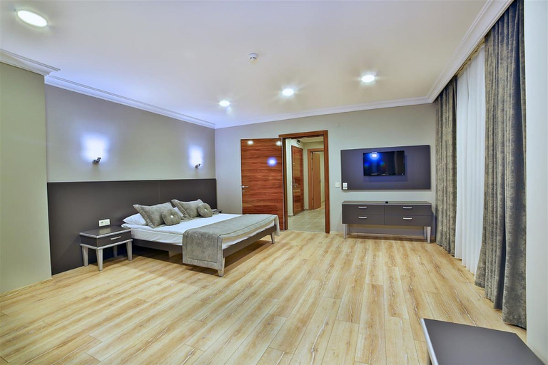 Others 5, The Hera Premium Hotels, Kartal