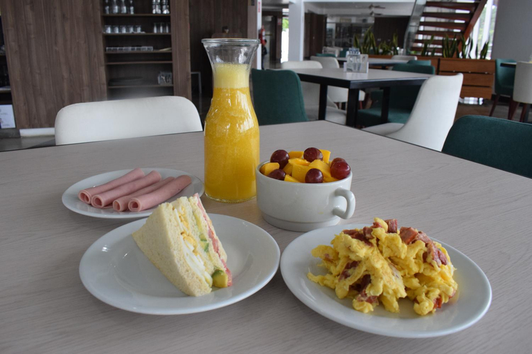 Food & Drinks 2, RBB BRITO HOTEL, San Martín