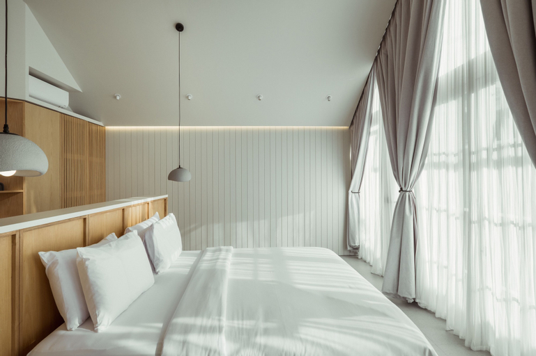 Bedroom 14