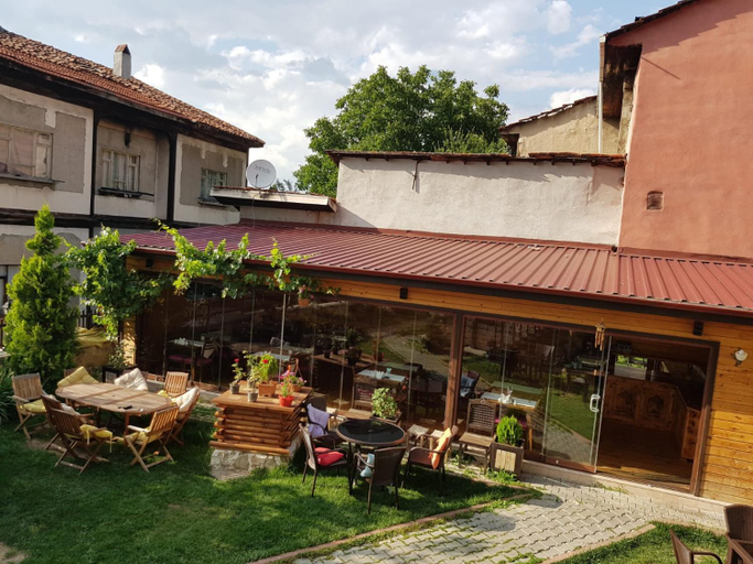Food & Drinks 4, Kadıoglu Konagı, Merkez