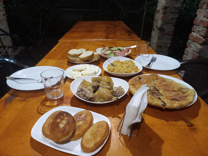 Food & Drinks 5, GREEN VILLA TSKALTUBO, Tskaltubo
