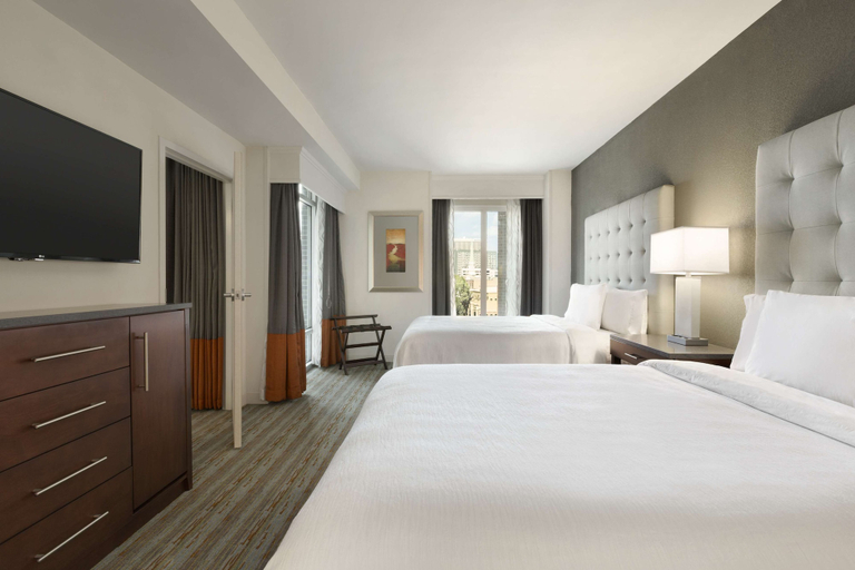 Bedroom 3, Embassy Suites by Hilton Greenville Downtown Riverplace, Greenville