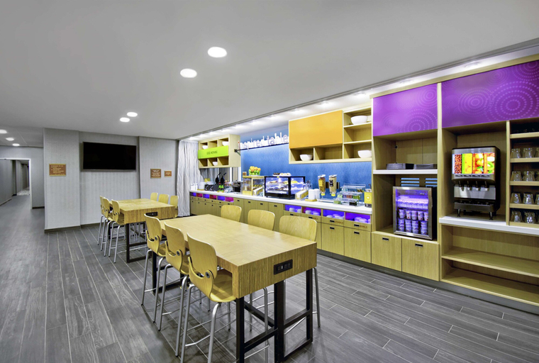 Food & Drinks 5, Home2 Suites By Hilton Whitestown Indianapolis NW, Boone