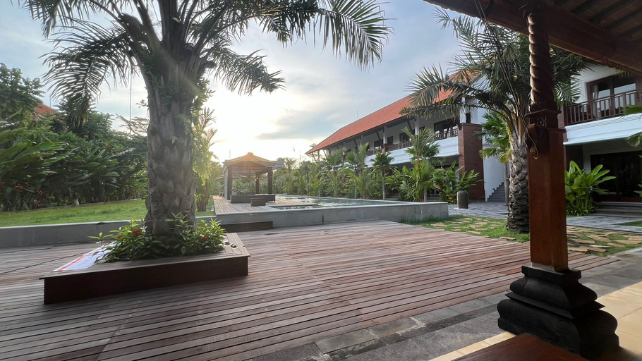 Exterior & Views 2, Griya Shanti Suites, Denpasar