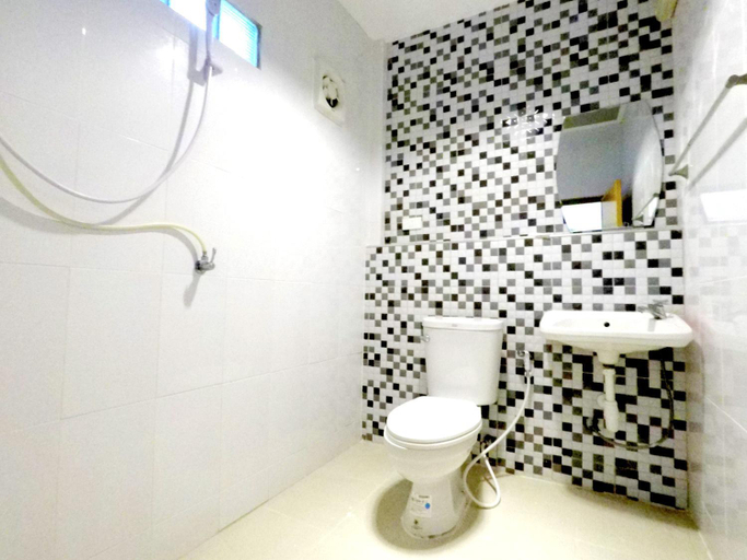 Bathroom 5, Thiw Tara Resort, Muang Nakhon Nayok
