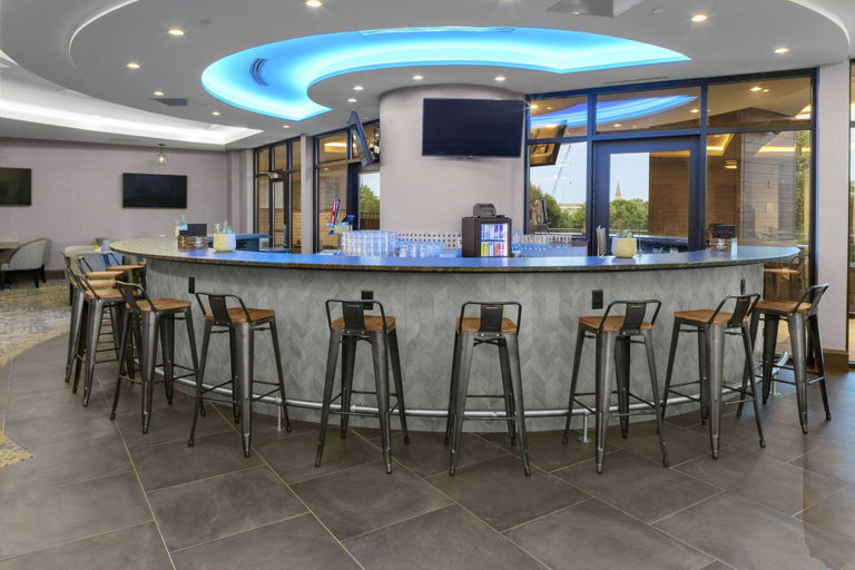 Food & Drinks 5, Embassy Suites by Hilton Grand Rapids Downtown,MI, Kent