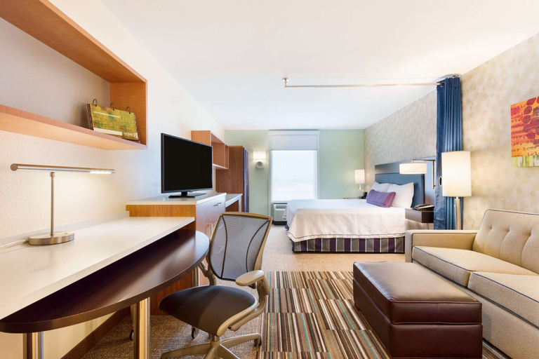 Bedroom 3, Home2 Suites by Hilton Fargo, ND, Cass