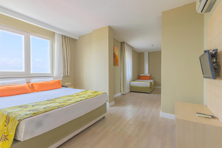 Bedroom 3, Akdora Elite Hotel & Spa All Inclusive, Manavgat
