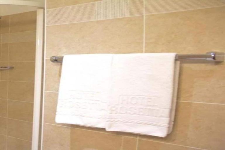 Bathroom 5, Hotel Cima Rosetta, BW Signature Collection, Trento