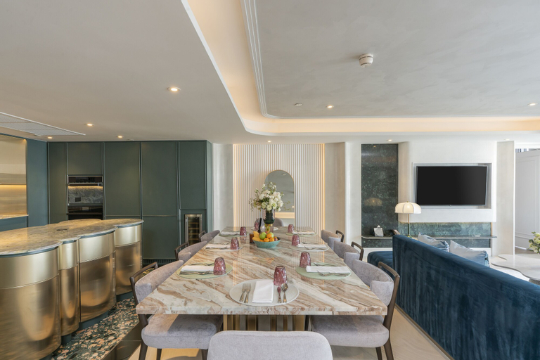 Dining Room 3