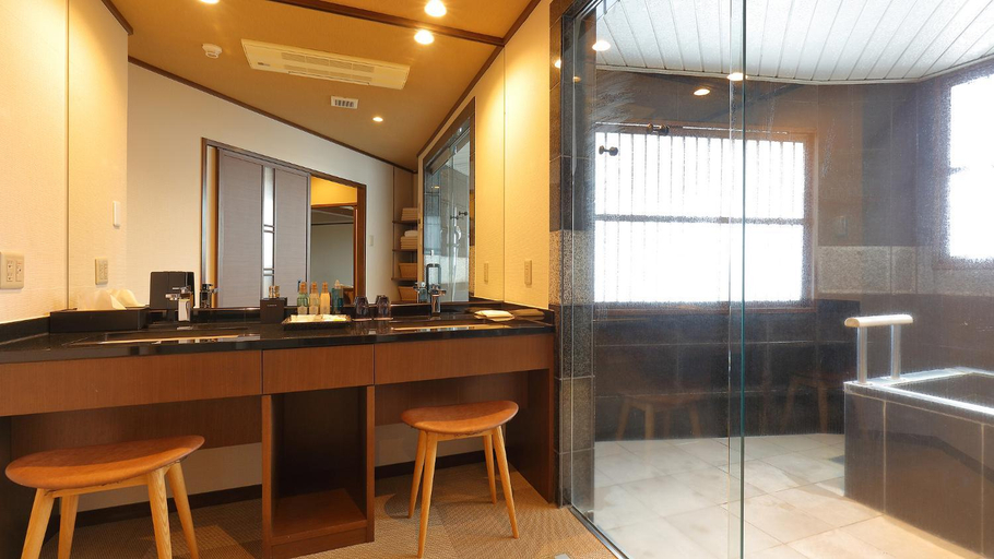 Bathroom 4, Taketoritei Maruyama in Arima Onsen , Nishinomiya