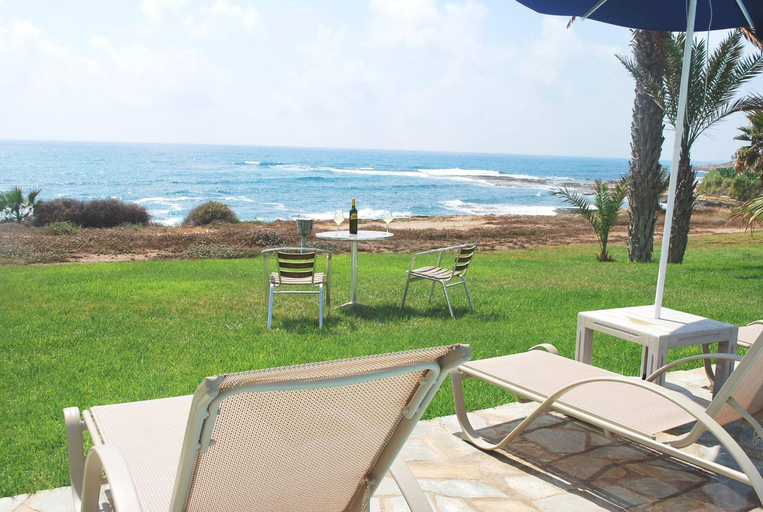 Others 3, Sea Front Villa, Heated Private Pool, Amazing Location Paphos 323