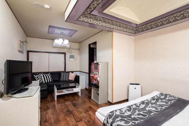 Others 5, HOTEL La fontaine, Shimosuwa