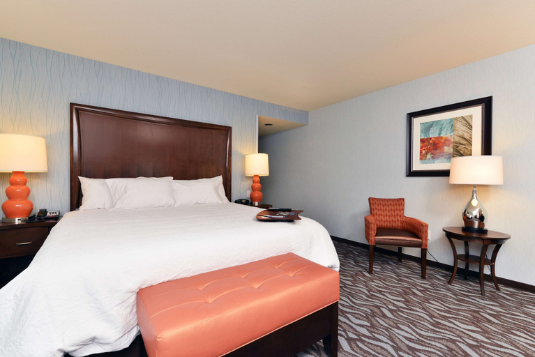 Bedroom 3, Hampton Inn Corning/Painted Post, Steuben