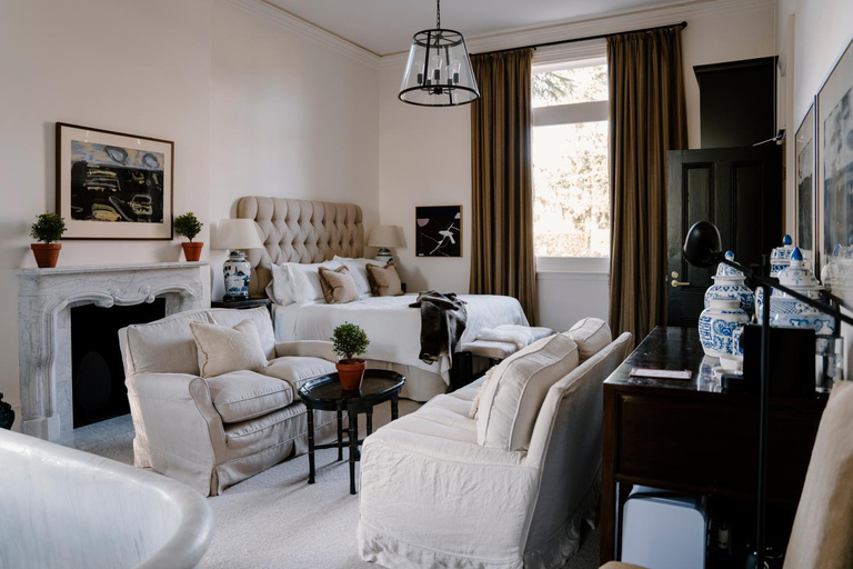 Others 4, Moss Manor, Wingecarribee