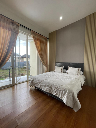 Bedroom 25