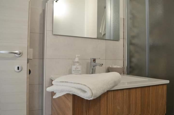 Bathroom 2, B&B la Quiete, Lecce