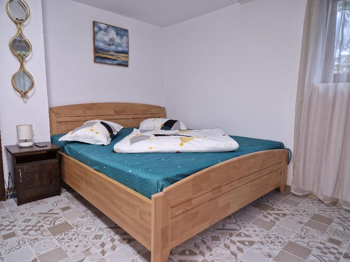 Bedroom 2, Bran Studio, Bran