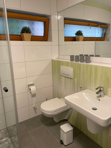 Bathroom 2, Villa Waldesruh, Rostock