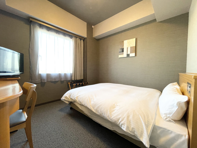Bedroom 4, Hotel Route-Inn Yuuki, Yūki