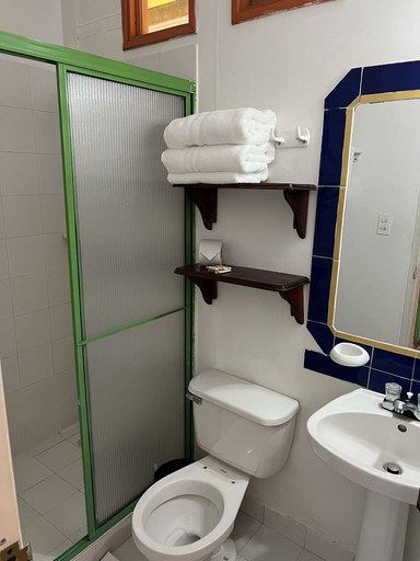 Bathroom 4, Ecohotel La Casona, Pereira