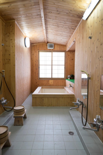 Bathroom 5, Miyoshino Sakuraan, Yoshino