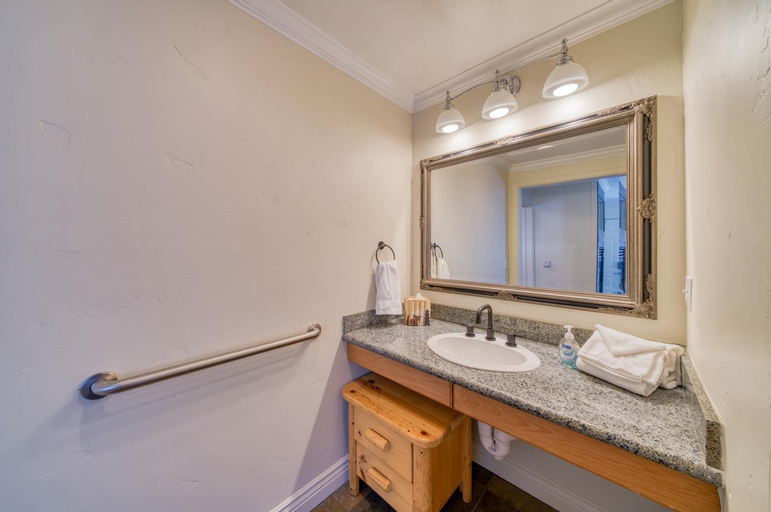 Bathroom 6