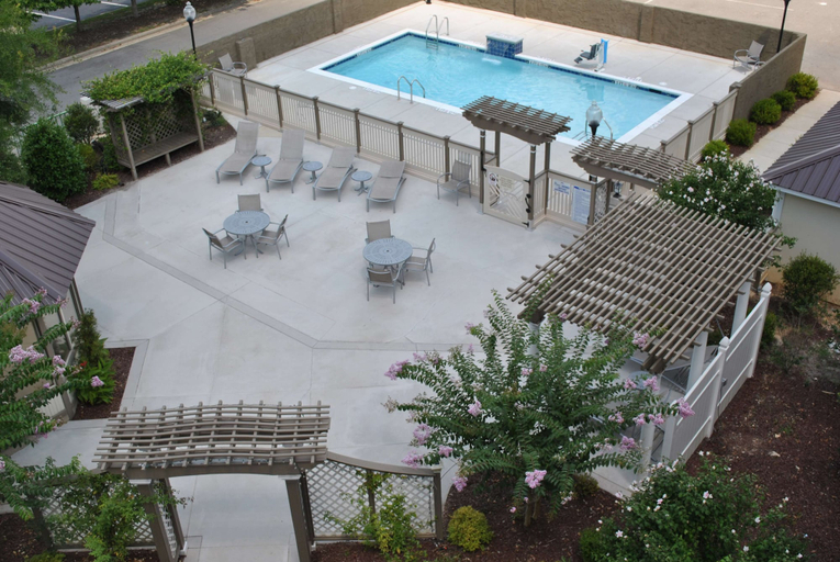 Sport & Beauty 2, Doubletree by Hilton Hotel Fayetteville, Cumberland