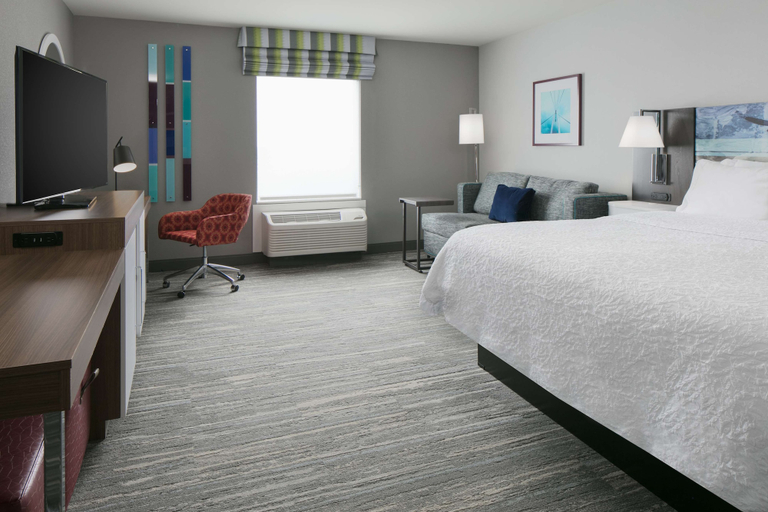 Bedroom 2, Hampton Inn Wichita Northwest, Sedgwick