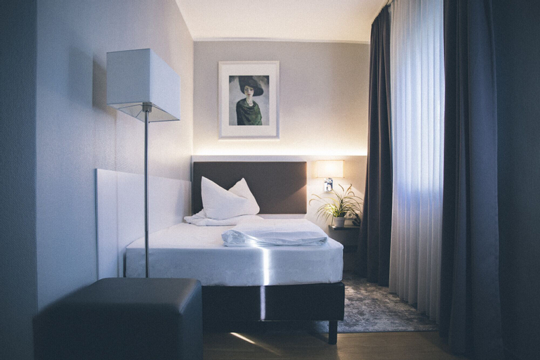 Bedroom 10
