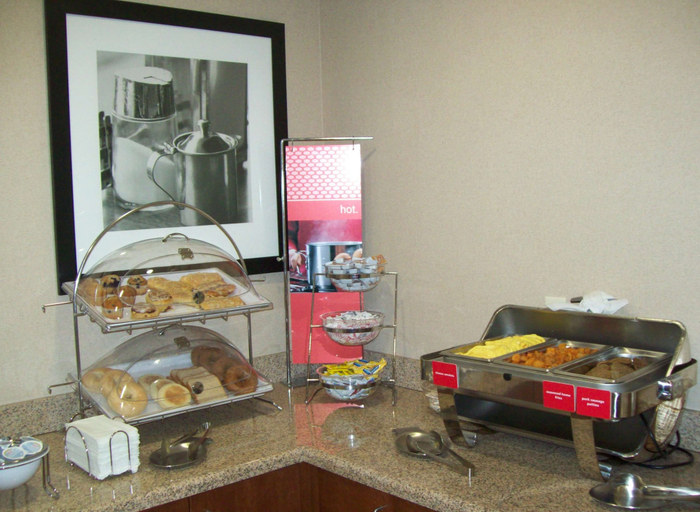 Food & Drinks 4, Hampton Inn Gallipolis, Gallia