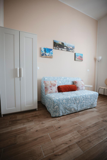 Bedroom 27