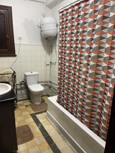 Bathroom 3, Wonderful Apartment Place in Dokki, Ad-Duqi