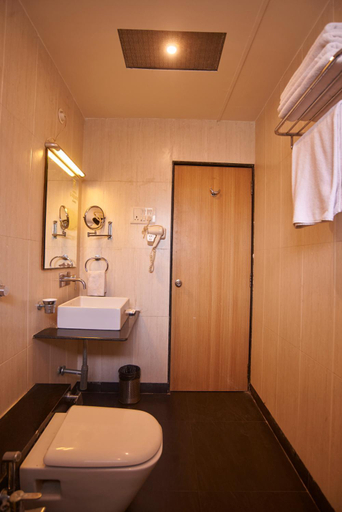 Bathroom 4, Hotel G-Square Shirdi, Ahmadnagar