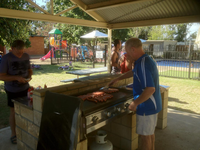 Food & Drinks, Nagambie Caravan Park & Motel, Strathbogie