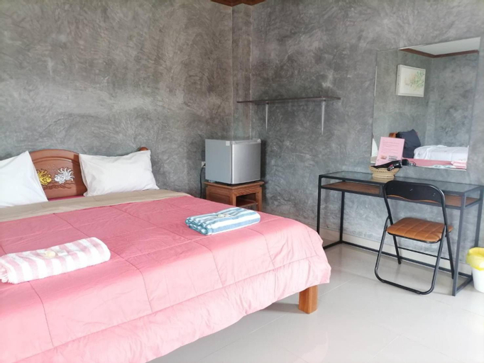 Bedroom 18