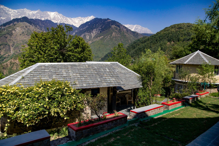 Exterior & Views 2, Udechee Huts Hotel, Kangra