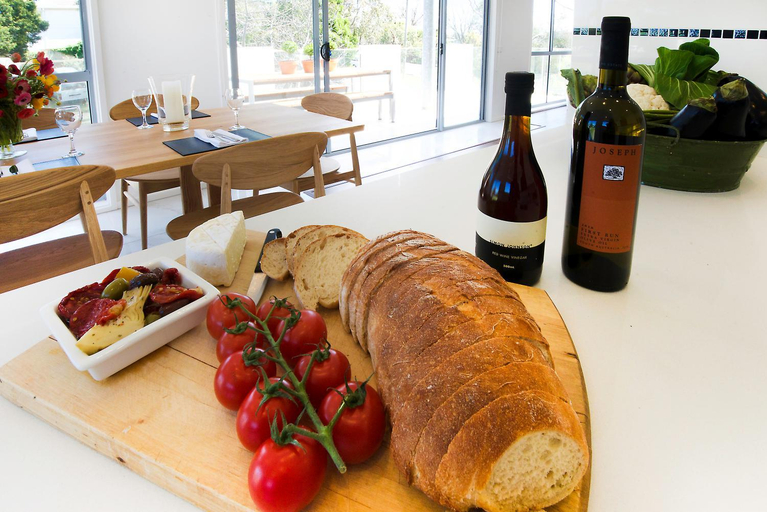 Food & Drinks, Phillip Island Towers, Bass Coast  - Phillip Is.