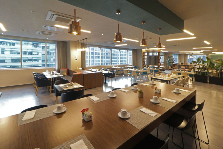 Food & Drinks 5, City Express Plus by Marriott Ciudad de México Santa Fe, Mexico City