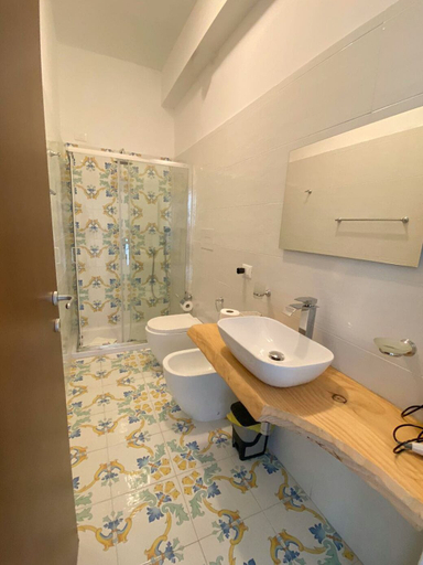 Bathroom 5, Hotel Artemide Mare, Salerno